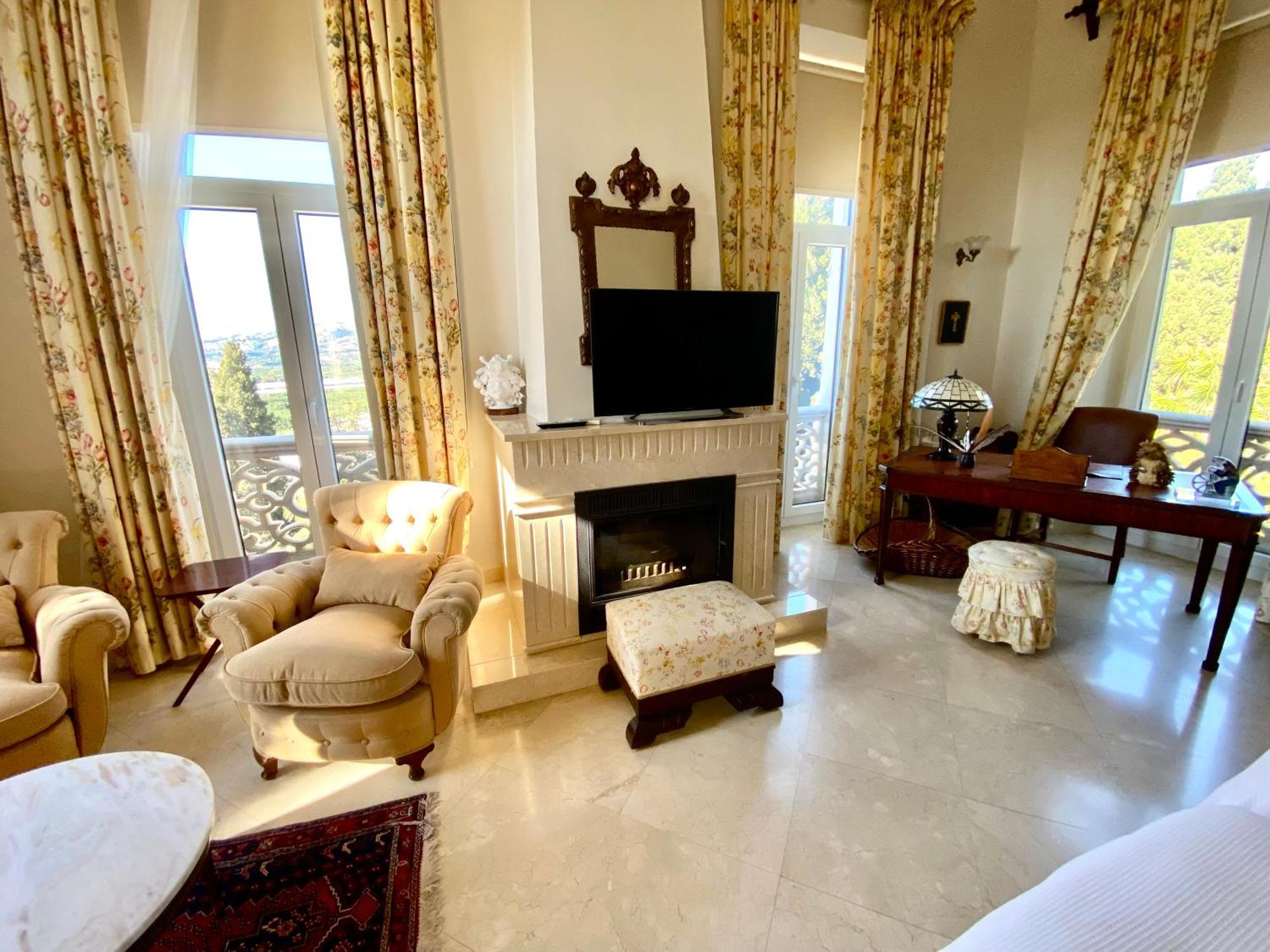 Casa De Bates Pensión Motril