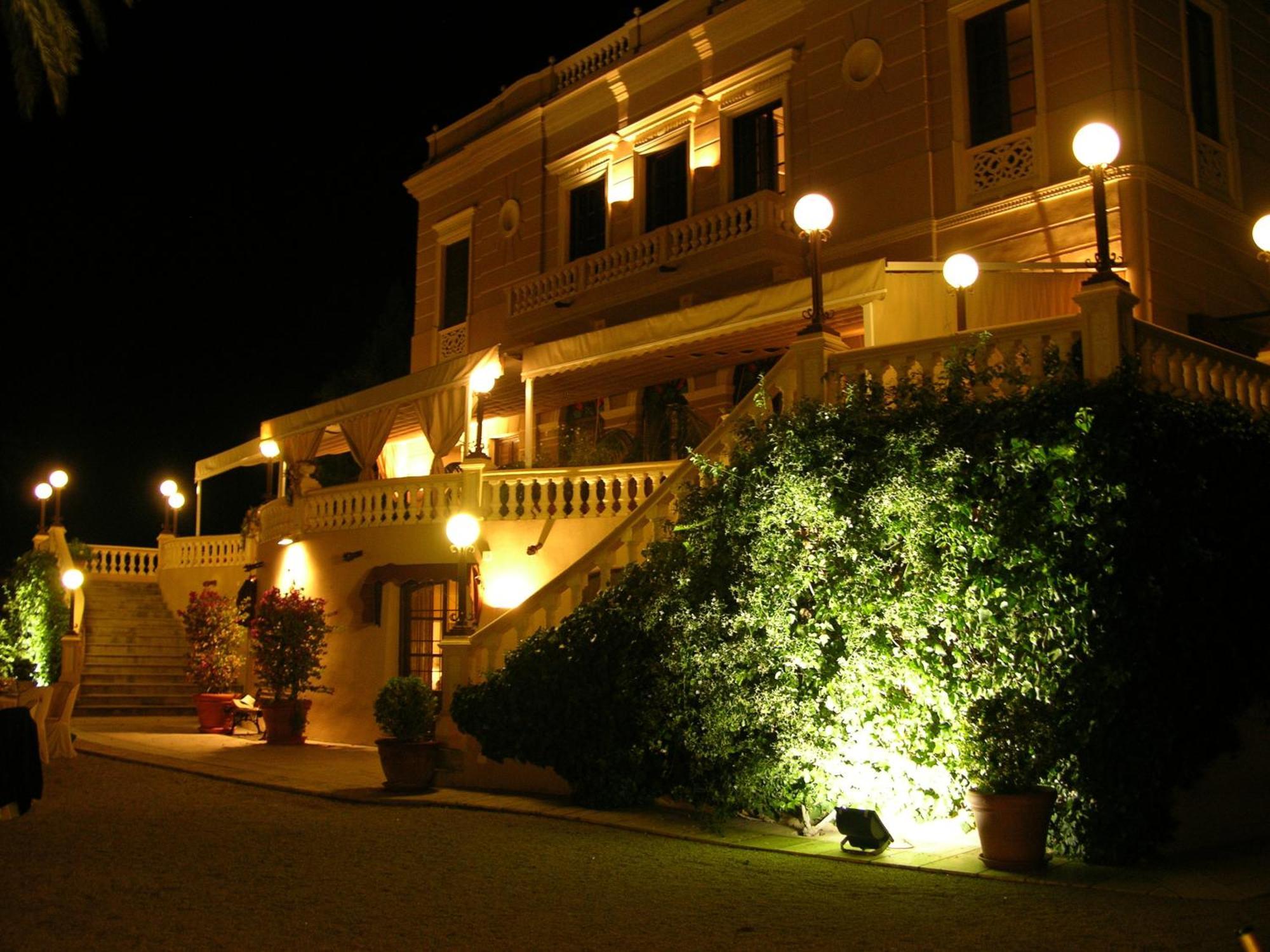 Pensión Casa De Bates 3*