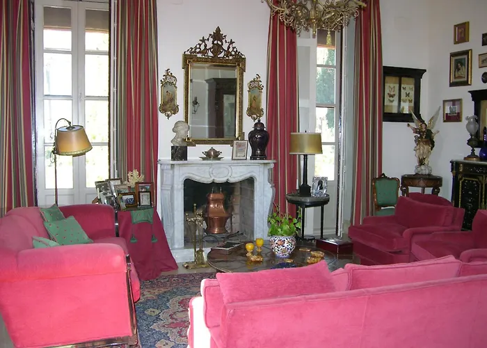 Casa De Los Bates